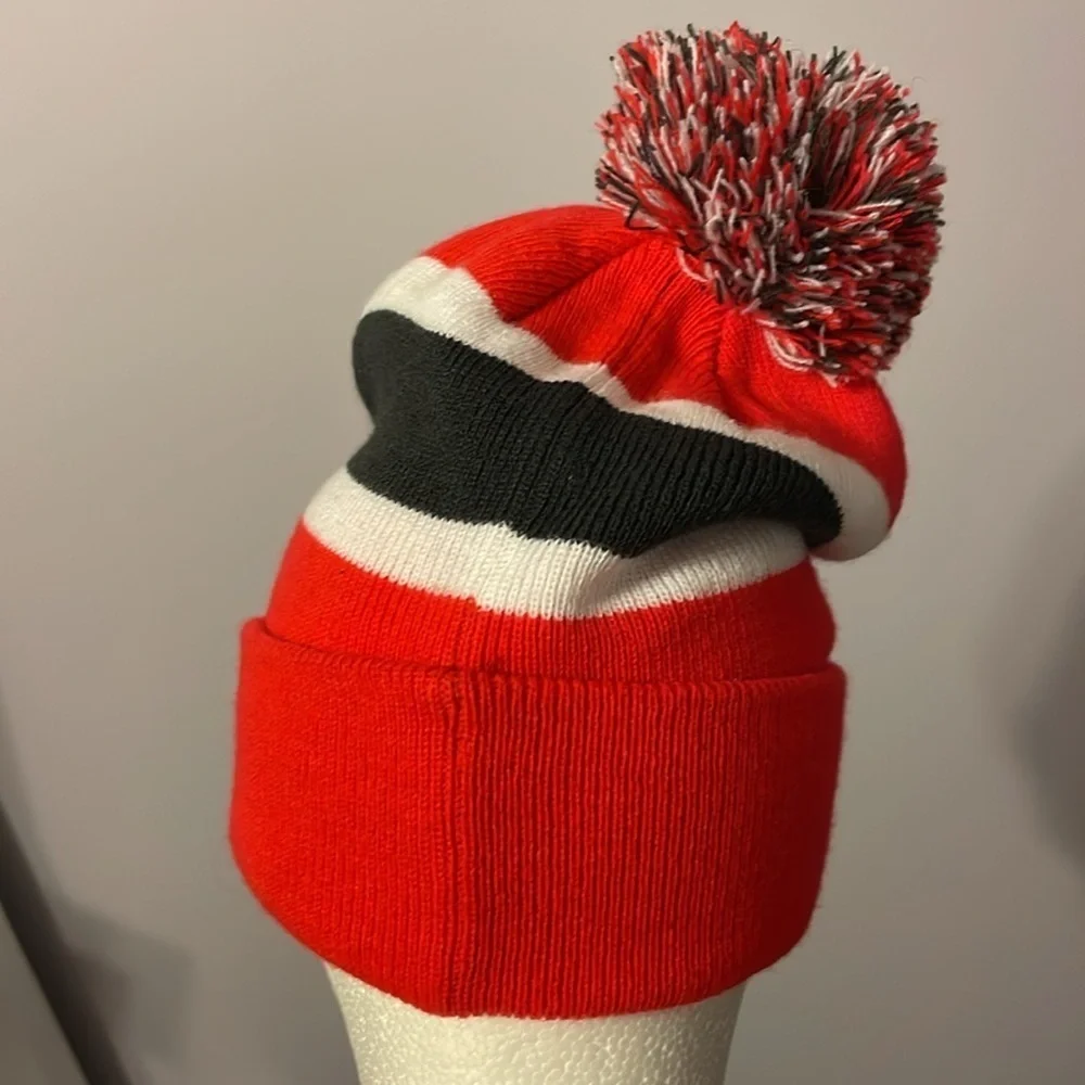 NFL Team Apparel Tampa Bay Buccaneers Knit Beanie Hat with Pom Pom Striped OS